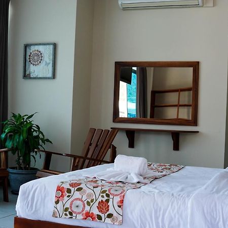 Puerta Del Cielo Quepos Hotel Екстериор снимка